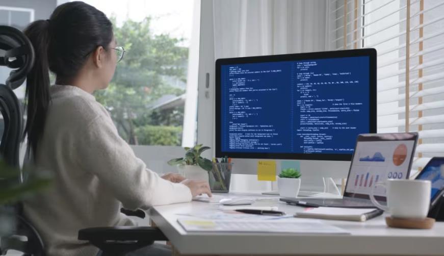 张北县企业数字化解决方案:机器学习赋能商业模式升级的核心路径